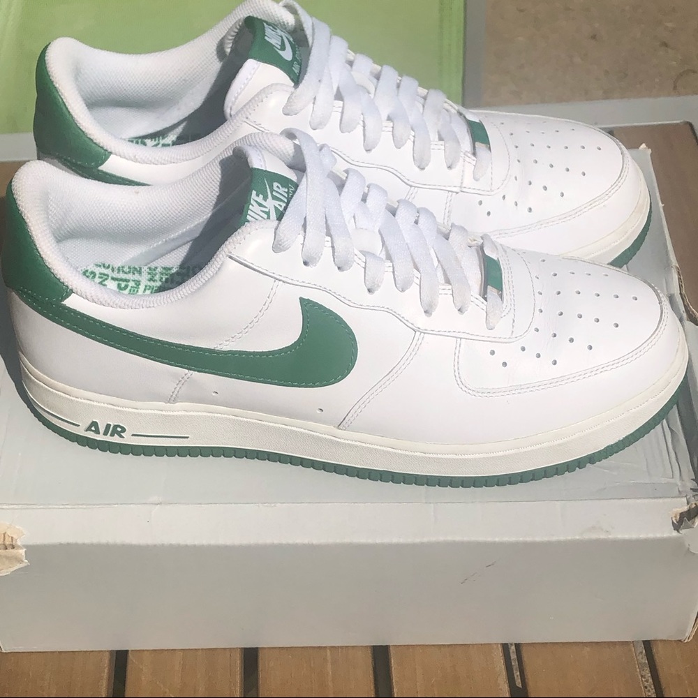 Men’s Nike Air Force 1 Players.